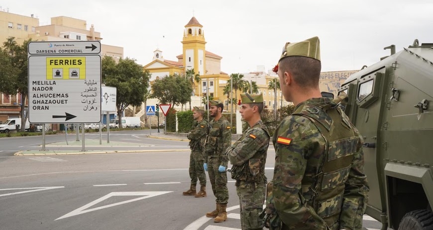  من أجل "حمايتهما" من المغرب.. حزب "فوكس" يدعو الحكومة الإسبانية لنشر قوات عسكرية في سبتة ومليلية 