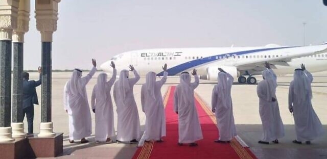  الإمارات تُخطط لعقد قمة تجمع البلدان العربية الموقعة على اتفاق السلام مع إسرائيل 