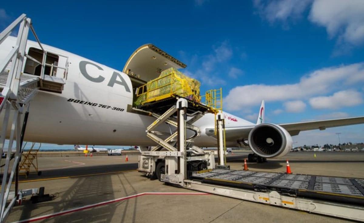  انتهاء مارس دون شحنة لقاح جديدة.. واتفاق المغرب مع "سينوفارم" يثير التساؤلات 