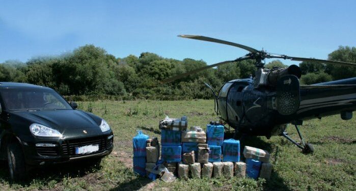 كانت تستعمل في تهريب المخدرات.. العثور على مروحية "متخلى عنها" بنواحي الحسيمة