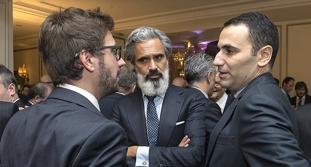 أنس لغراري.. رجل الأعمال المغربي الذي هندس ماليا وتسويقيا حلم "السوبرليغ" الأوروبي.. قبل أن ينهار خلال 72 ساعة!