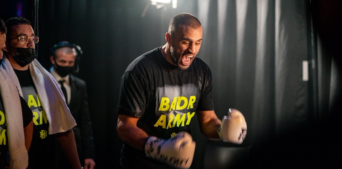  عودة هاري إلى حلبات الـGlory في يوليوز القادم.. والبطل المغربي يكتب "أرفض حكم من سارعوا إلى دفني" 