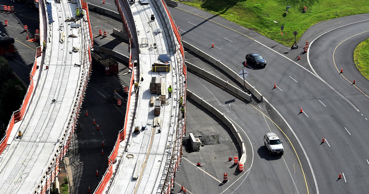  بايدن يعلن عن خطّة لاستثمار 2 تريليون دولار لتحديث البنى التحتية "المتهالكة" في الولايات المتحدة 