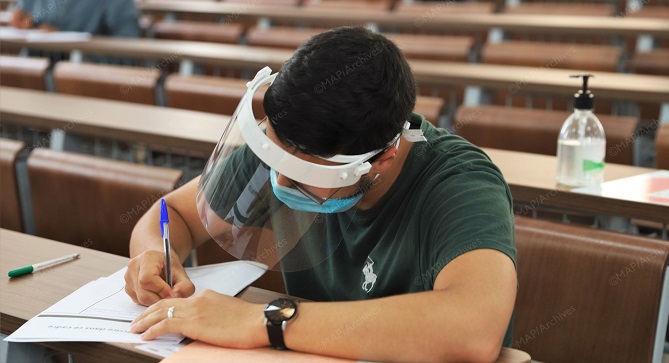  تنظيم الامتحان الوطني الموحد للبكالوريا ما بين 8 و12 يونيو 2021 