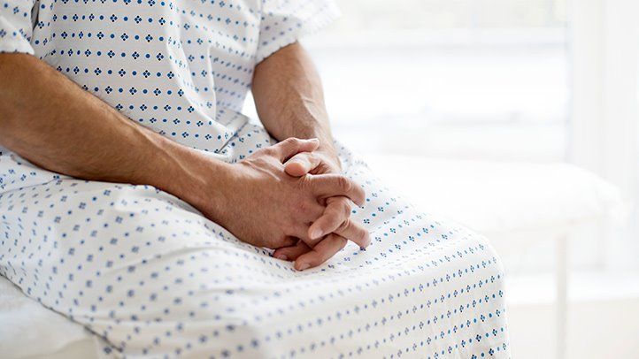 مؤشرات على الإصابة بالسرطان يتجاهلها الرجال عادة