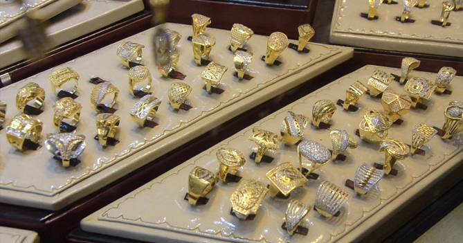  بطريقة سينمائية.. السطو على محل للمجوهرات في طنجة 