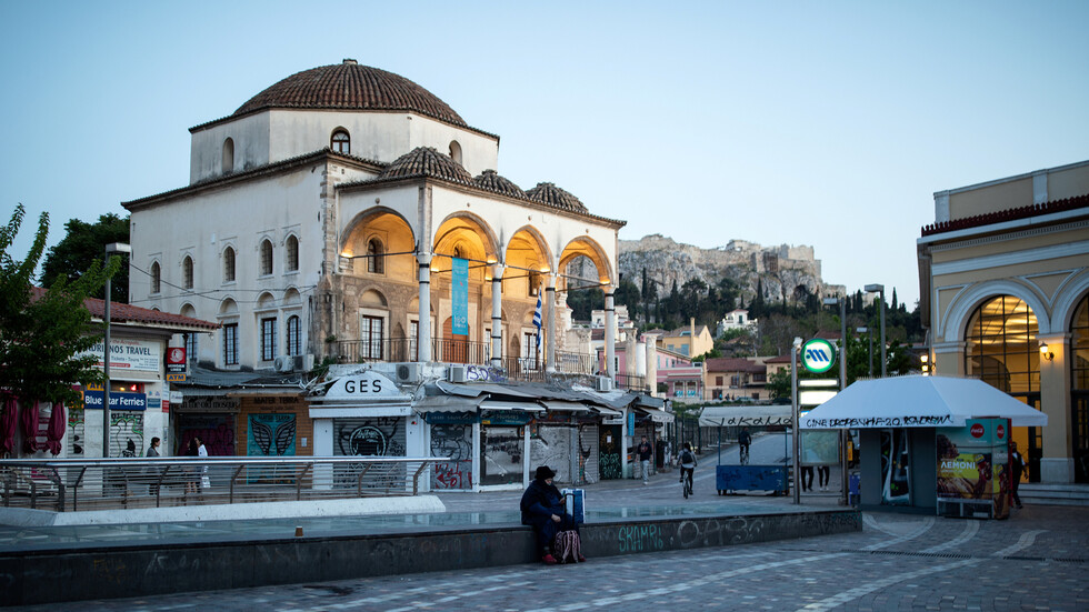  اليونان تعلن عن عودة السياحة بحلول 15 ماي المقبل 