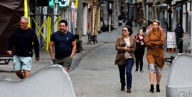  بعد تلقيح جميع السكان.. عودة الحياة إلى طبيعتها في جبل طارق 