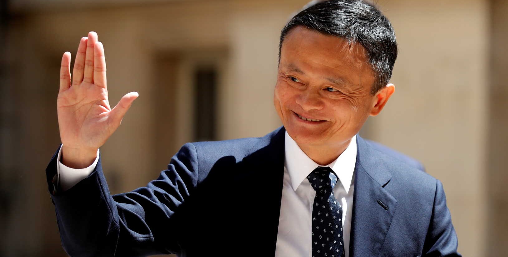  قدرها 2.7 مليار دولار.. "علي بابا" تقلل من أهمية الغرامة الصينية 