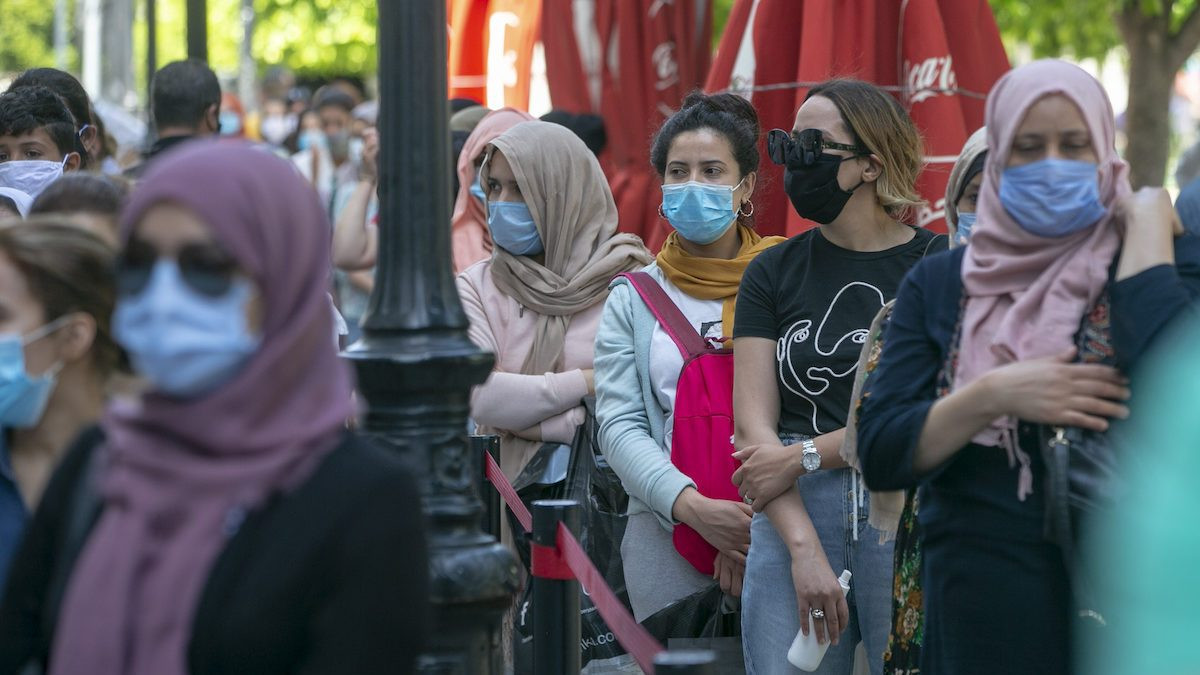 منظمة الصحة العالمية: أوميكرون ينبئ بنهاية محتملة لوباء كورونا