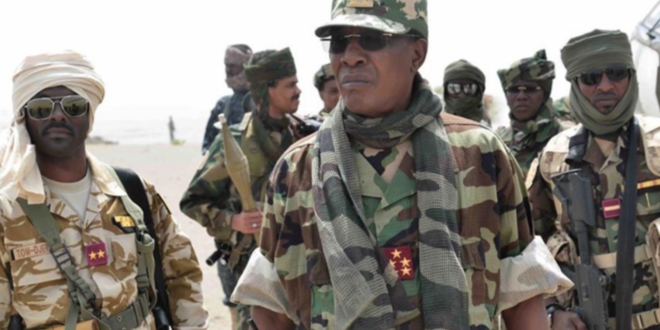 مقتل الرئيس التشادي متأثراً بجروح أُصيب بها خلال مواجهات مع المتمردين شمال البلاد