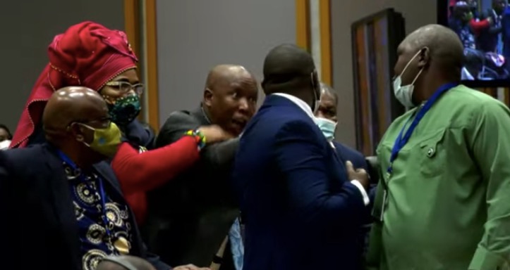 ممثل جنوب إفريقيا هددها بالقتل.. تفاصيل عرقلة انتخاب مرشحة مالي المدعومة من المغرب رئيسةً للبرلمان الإفريقي