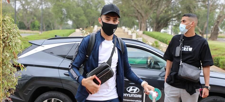 زياش آخر الملتحقين بمعسكر "الأسود".. وحاليلهودزيتش يمنح رخصة استثنائية للمحليين