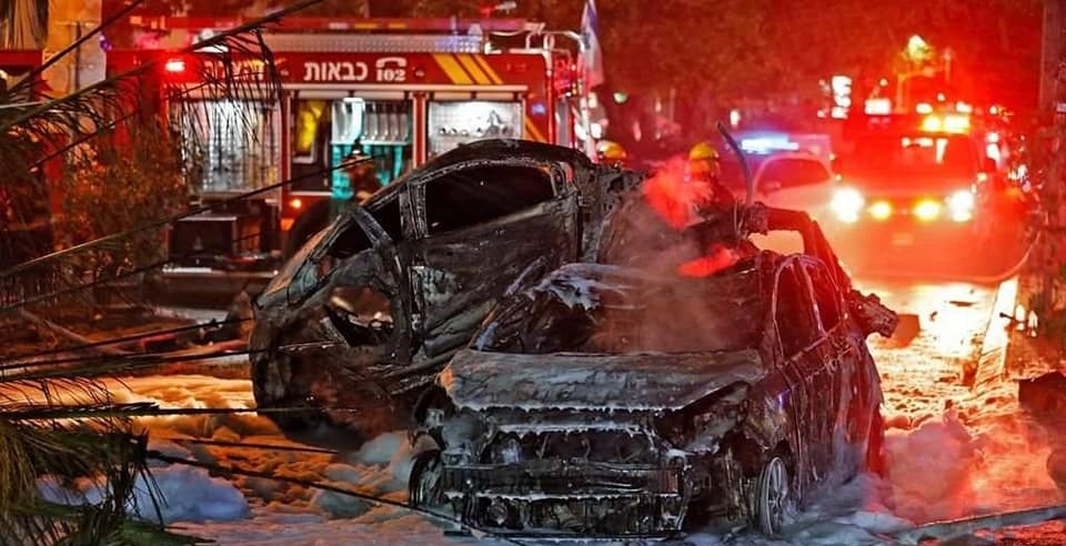 قتيلان في إسرائيل جراء إطلاق المقاومة الفلسطينية 130 صاروخا في اتجاه تل أبيب وضواحيها