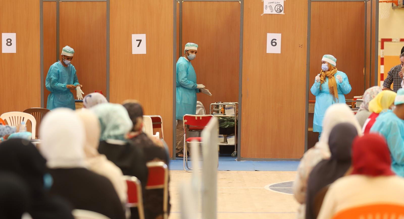 بسبب عدم كفاية المخزون.. وزارة الصحة تؤجل "في صمت" الجرعة الثانية من لقاحات "أسترازينيكا"