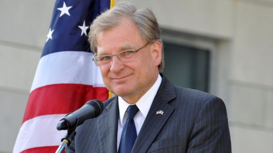  إدارة بايدن تُعين "المغربي" ريتشارد نورلاند مبعوثا خاصا لدعم الجهود الديبلوماسية في ليبيا 