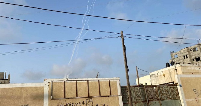  "القسام" يعلن استهداف مدينة القدس المحتلة بضربة صاروخية 