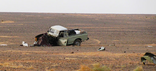  الجيش الجزائري يقتل موريتانيا ويصيب آخرين أطلق عليهم النار قرب الحدود 