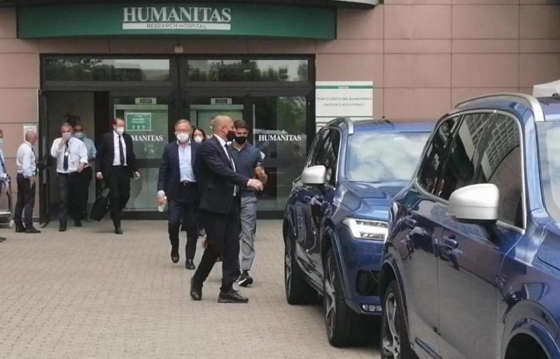  باريس تنتظر وصول حكيمي من أجل تقديمه في حديقة الأمراء.. واللاعب سيحصل على 8 ملايين أورو راتبا سنويا 