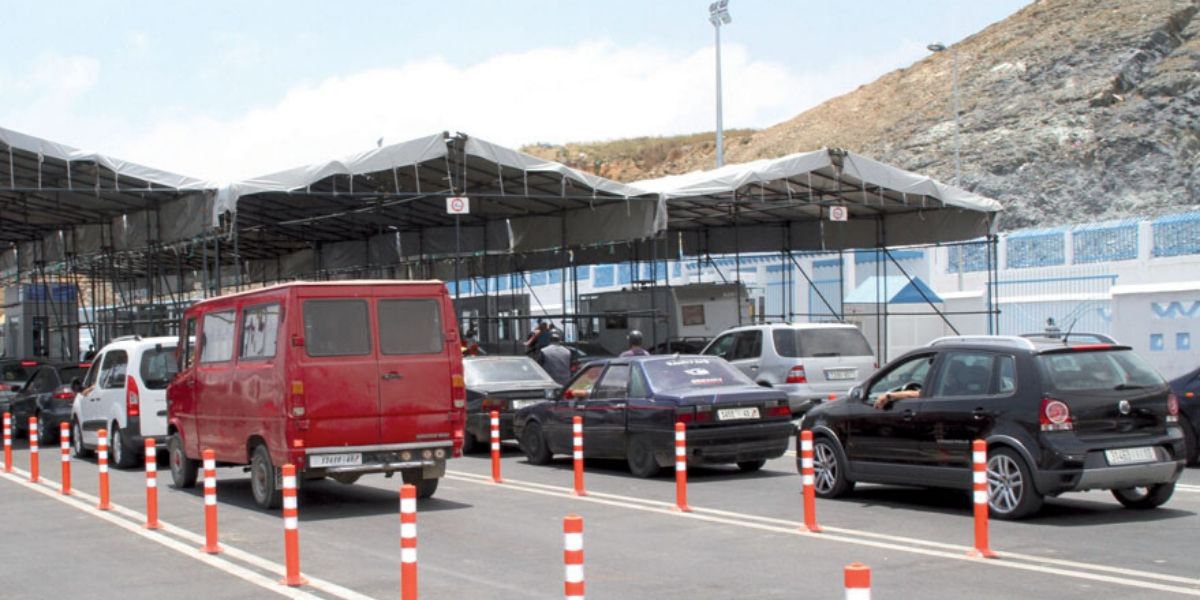 حجز 39 كلغ من مخدر الشيرا بمعبر باب سبتة