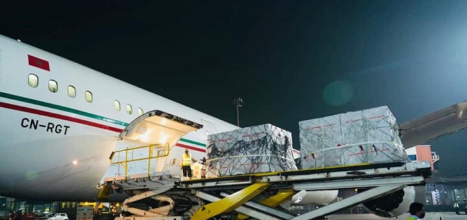  الصين تواصل التزامها.. شحنة جديدة من لقاح سينوفارم تصل للمغرب وسقف 10 ملايين مُحصن يقترب 