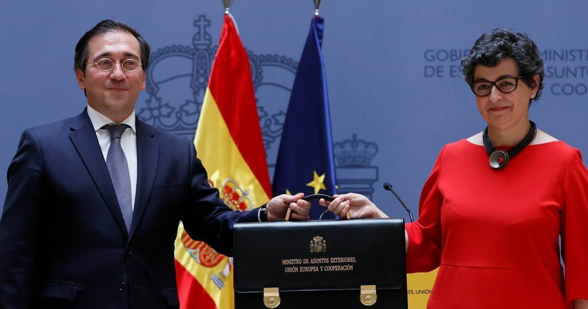  إلباييس: وزير الخارجية الجديد وجه إشارات مُصالحة للمغرب.. وإبعاد لايا قد يدفع الرباط للضغط أكثر على مدريد 