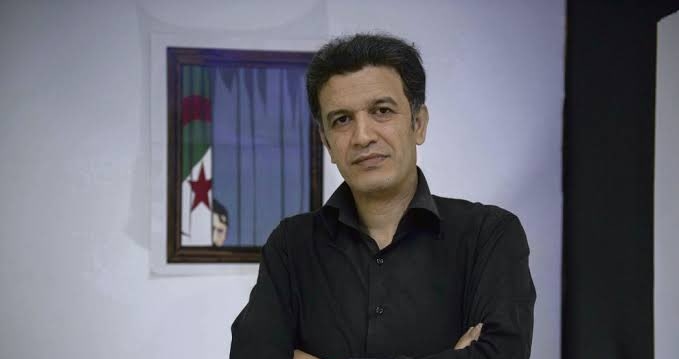  بتهم إهانة الرئيس والمساس بالوحدة الوطنية.. إيداع معارض جزائري السجن المؤقت 