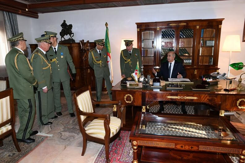 استنفار في أحزابها وإعلامها بسبب تقرير مصير الشعب القبائلي.. الجزائر تذوق في يومين ما قاساه المغرب لنصف قرن