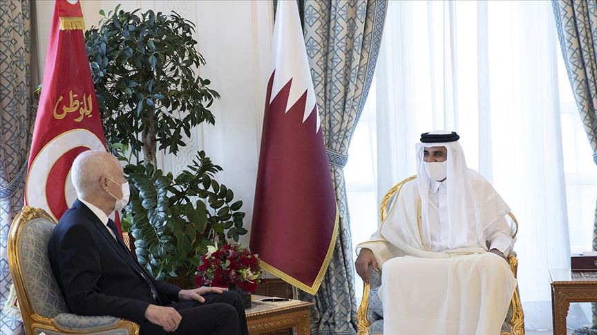  أمير قطر يجري اتصالا هاتفيا مع رئيس تونس 