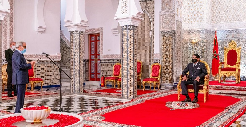 الجواهري أمام الملك: نسبة الدين العمومي بلغت 76 في المائة بسبب كورونا.. ونحتاج للصرامة في محاربة الرشوة والتهرب الضريبي