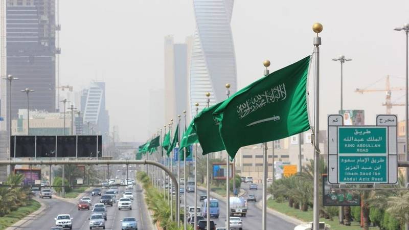 السعودية تمنع من السفر لثلاث سنوات كل من زار دولا محظورة