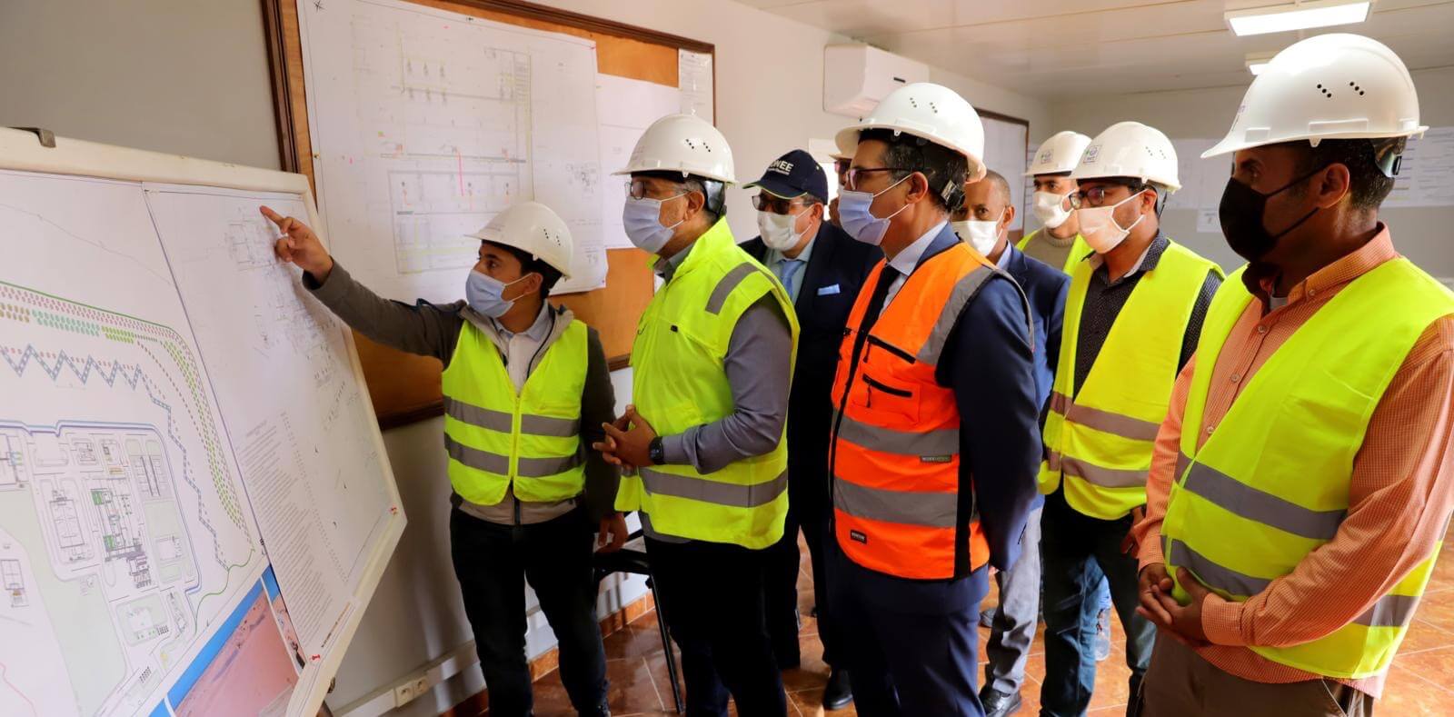  المدير العام للـ ONEE: محطة تحلية مياه البحر بمدينة العيون ستلبي حاجيات الساكنة إلى سنة 2035 