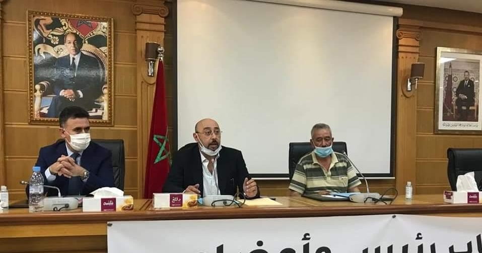  التحالف الثلاثي يمنح غرفة التجارة بالدار البيضاء للاستقلال وغرفة الصناعة التقليدية بطنجة للجرار 