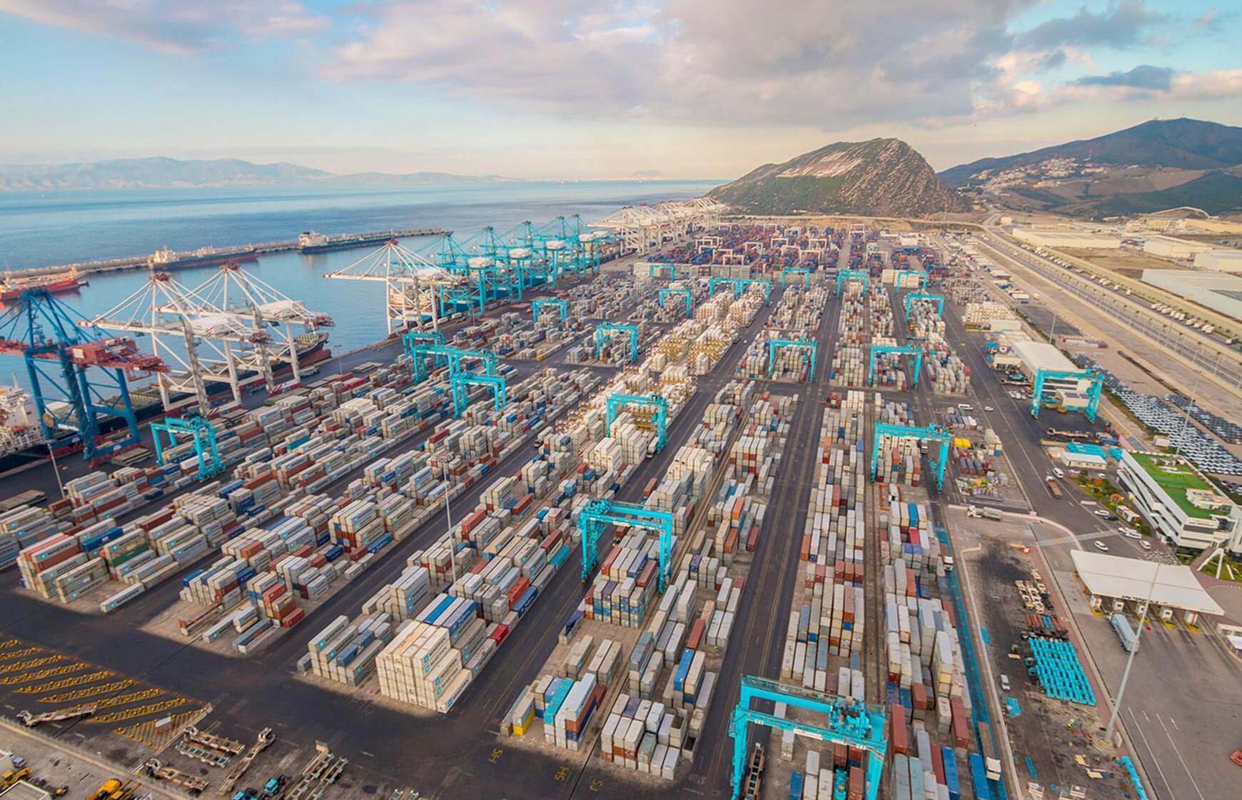 رغم تداعيات "كورونا" الاقتصادية.. أداء جيد للموانئ المغربية بحركة عبور بلغت 92.5 مليون طن سنة 2020