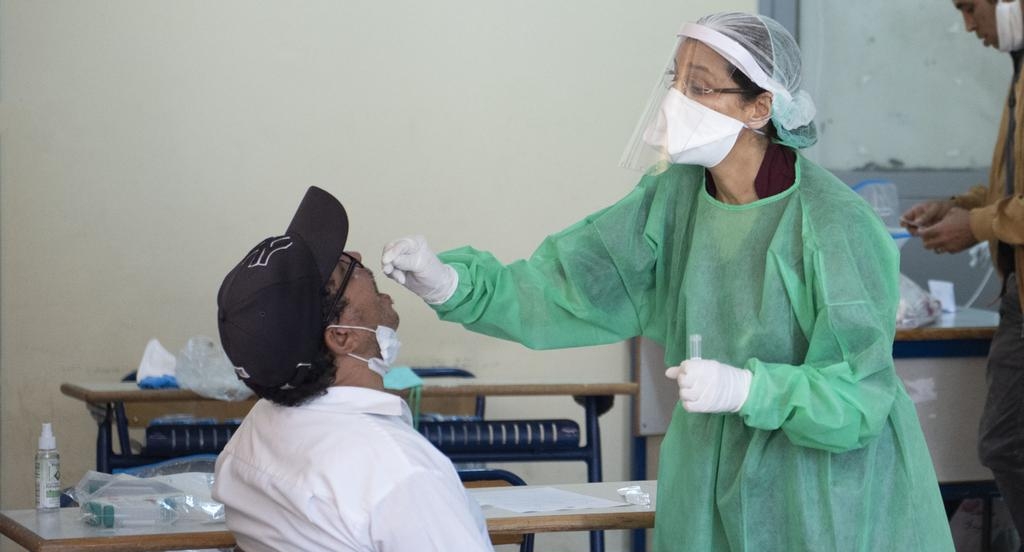  وزارة الاقتصاد والمالية تقنن أثمنة اختبارات "كورونا" وتُسَقف أسعارها 