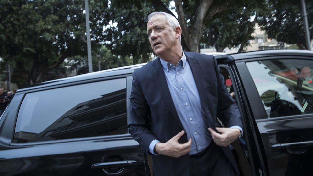 هل يُخطط المغرب لصناعة "الدرون الانتحاري".. الرباط ترتقب حلول وزير الدفاع الإسرائيلي في زيارة رسمية