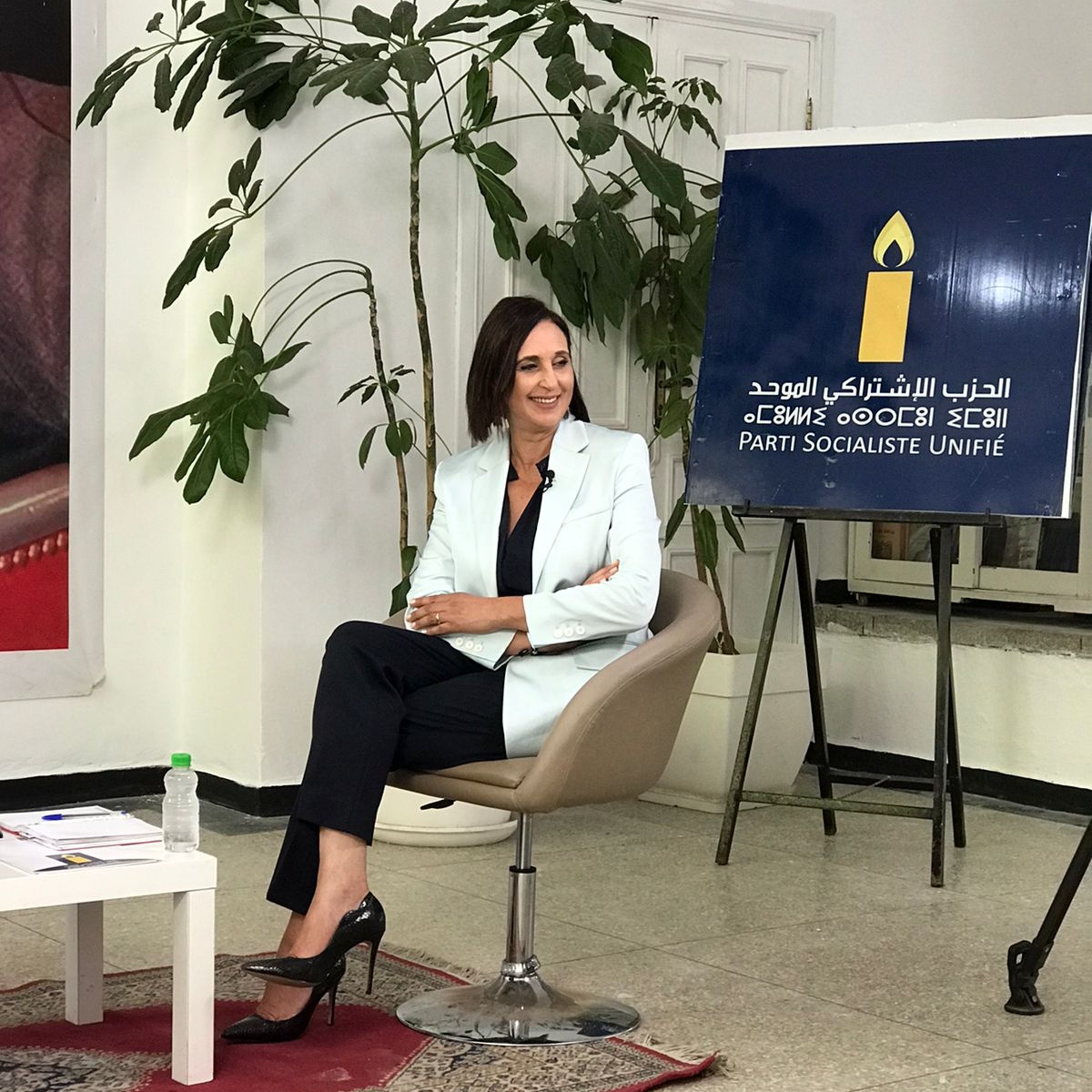 نبيلة منيب.. أخرجت اثنين من أعضاء حزبها من البرلمان لتدخله وحدها وتتوقع استدعاءها للمشاركة في الحكومة!