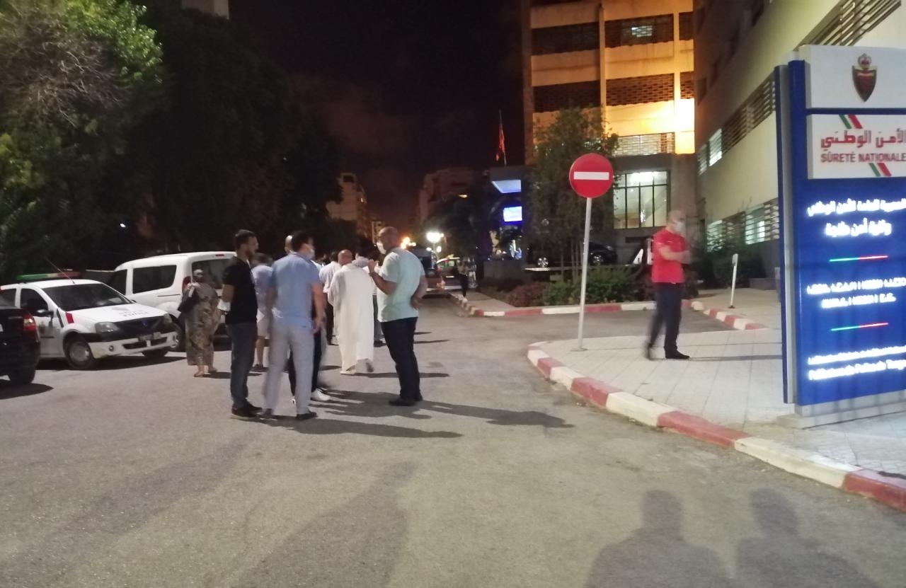 "اختطاف" مرشحين يدفع منسقي أحزاب التحالف الثلاثي وعمدة طنجة ورئيس الجهة لتقديم شكاية لدى الشرطة القضائية