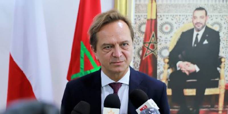 رئيس البعثة الاقتصادية البولونية للمغرب: سنفتتح مصنعا لصناعة الطائرات المروحية في الصحراء.. والداخلة ستصبح دبي إفريقيا