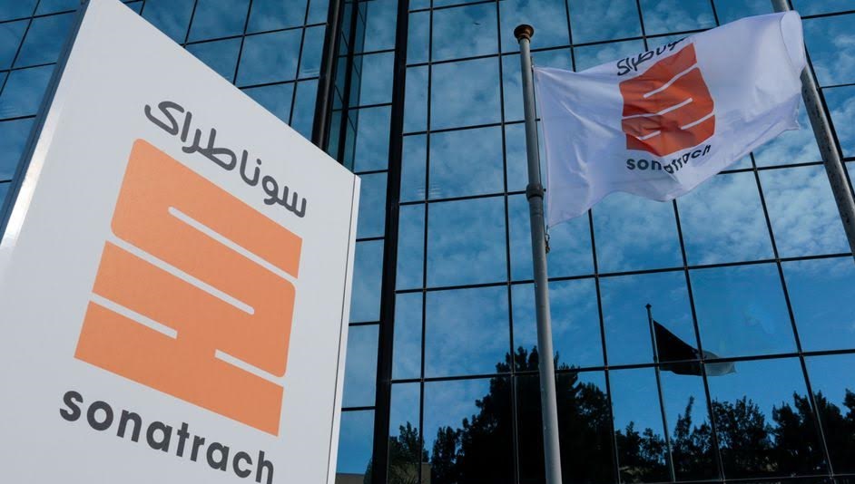 رويترز: الجزائر حسمت قرارها بشأن أنبوب الغاز العابر للمغرب