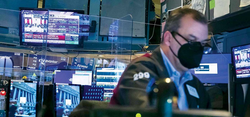 تعاف سريع لأسهم التكنولوجيا الأمريكية بعد خسائر بمليارات الدولارات