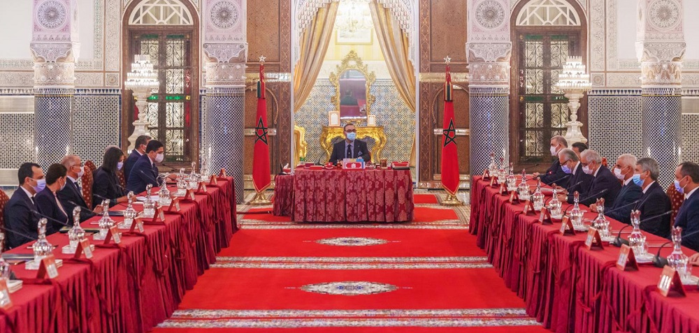  الملك محمد السادس يعين بنشعبون سفيرا لدى فرنسا ويرأس مجلسا وزاريا لتوقيع اتفاقيات وطنية ودولية 