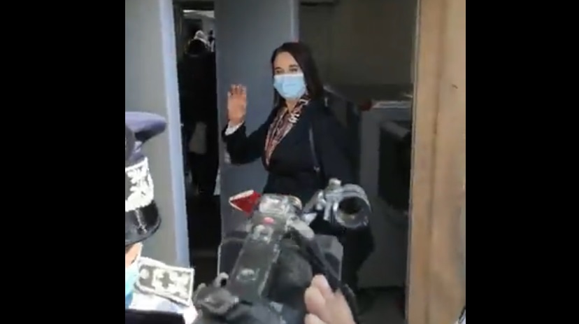  منع منيب من دخول مجلس النواب بسبب عدم توفرها على جواز التلقيح 