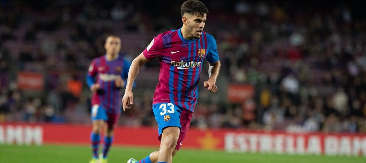 إشادة بظهور المغربي الزلزولي الأول مع "البارصا".. ومراقب الجامعة كان حاضرا في "الكامب نو"