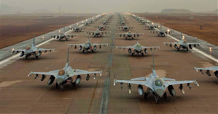 المغرب يُهيئ قواعد جوية لاستقبال سرب متطور من مقاتلات F16 الحديثة