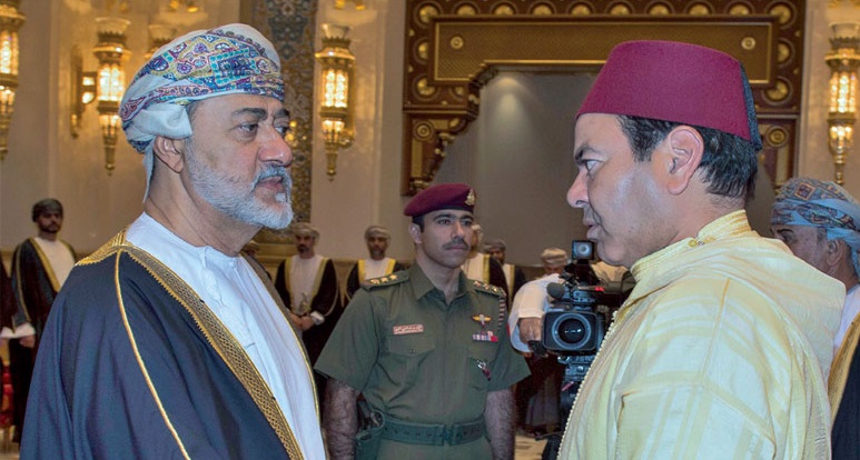 رسالة تهنئة من سلطان عمان للملك محمد السادس بمناسبة عيد استقلال المغرب