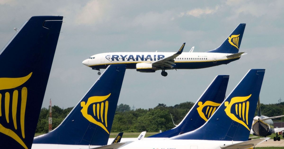  بعد قرار "رايان إير" إلغاء رحلاتها مع المغرب حتى فبراير.. الحكومة في قفص الاتهام بسبب ضعف التواصل 