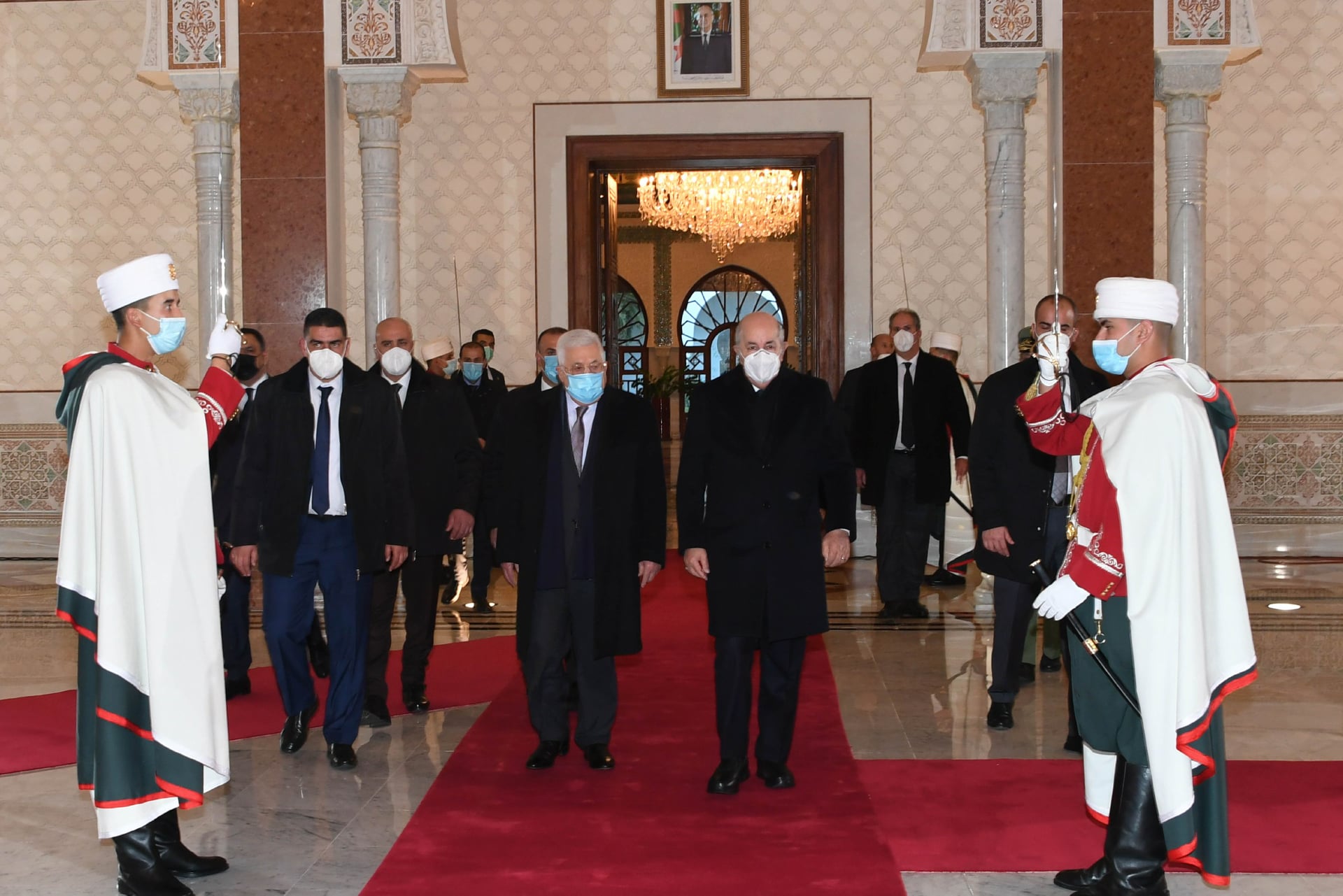 بَعد الجزائر.. محمود عباس أبو مازن يزور تونس لافتتاح مقر السفارة الفلسطينية