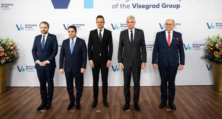 المغرب وتحالف "فيشغراد".. الرباط تخطط لاختراق الجمود الأوروبي حول الصحراء عبر دول "يمينية" تعادي الانفصال