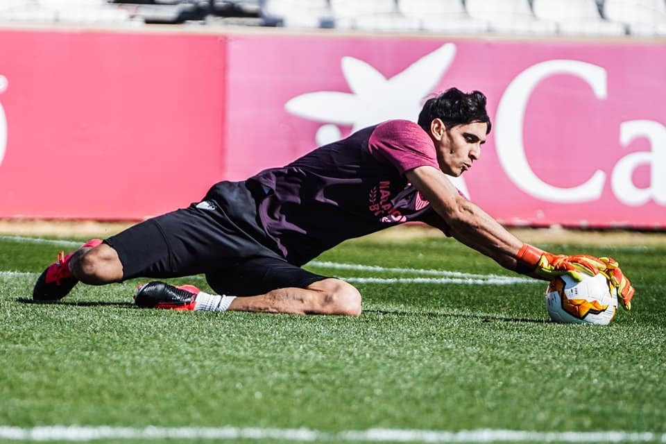 ياسين بونو أفضل حارس مرمى في الدوري الإسباني